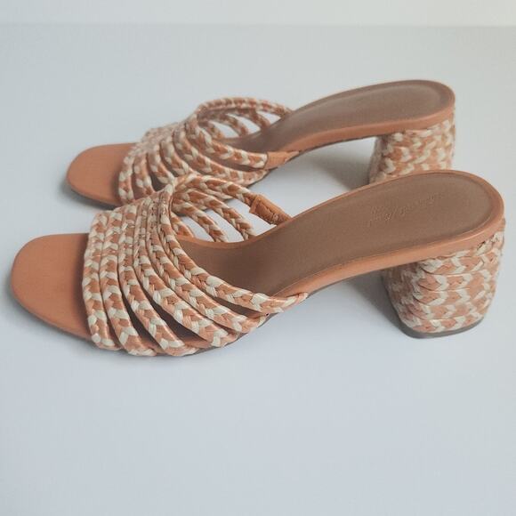 Universal Thread Rachel Mule Heels - Picture 3 of 10